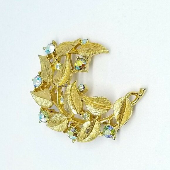 Crown TRIFARI Green Aurora Borealis Rhinestone Pin - Picture 2 of 4